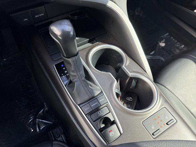 Photo of 2022 Celestial Silver Metallic Toyota Camry