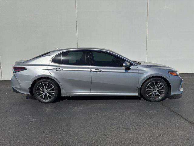 Photo of 2022 Celestial Silver Metallic Toyota Camry