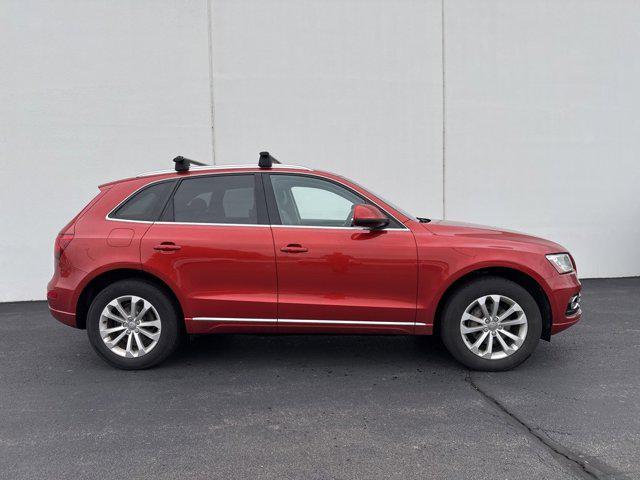 Photo of 2014 Red Metallic Audi Q5