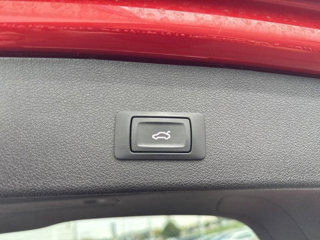 Photo of 2014 Red Metallic Audi Q5