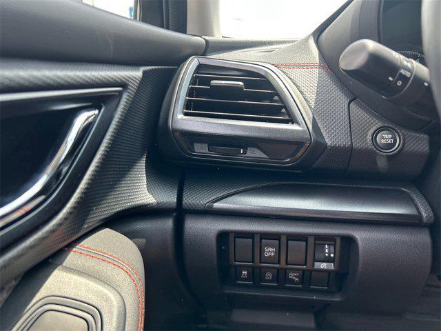 Photo of 2022 Crystal White Pearl Subaru Forester
