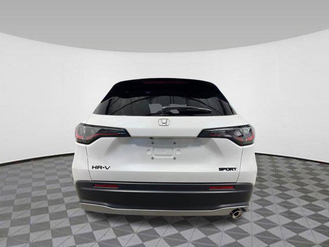 Photo of 2026 Platinum White Pearl Honda HR-V