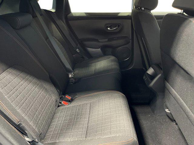 Photo of 2026 Platinum White Pearl Honda HR-V