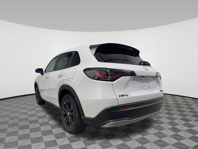 Photo of 2026 Platinum White Pearl Honda HR-V