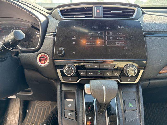 Photo of 2018 White Diamond Pearl Honda CR-V