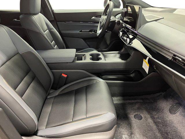 Photo of 2025 North Shore Pearl Honda Prologue