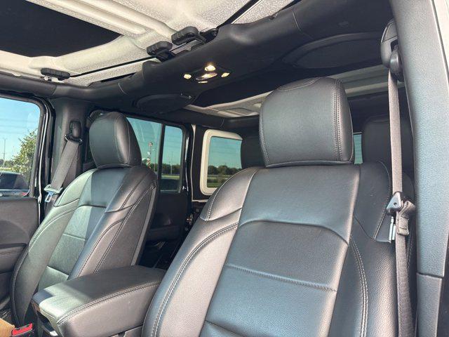 Photo of 2021 Black Clearcoat Jeep Wrangler Unlimited