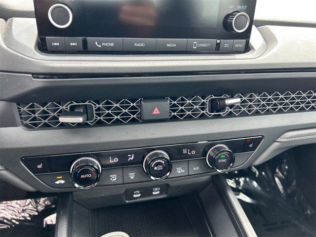 Photo of 2024 Gray Metallic Honda Accord
