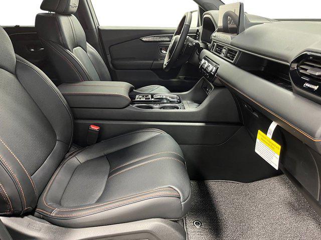 Photo of 2026 Crystal Black Pearl Honda Passport