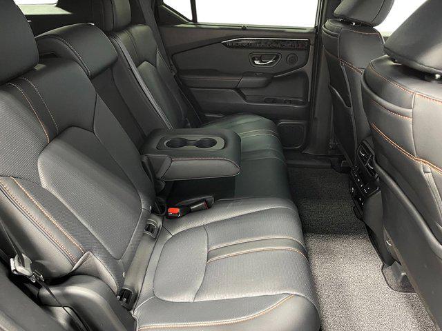 Photo of 2026 Crystal Black Pearl Honda Passport
