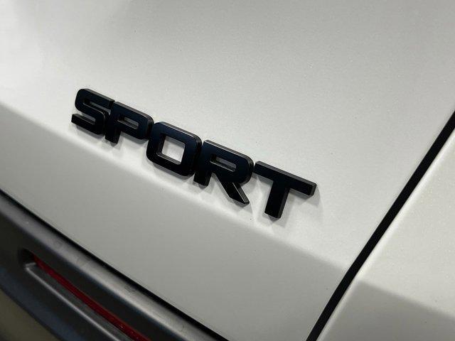 Photo of 2026 Platinum White Pearl Honda HR-V