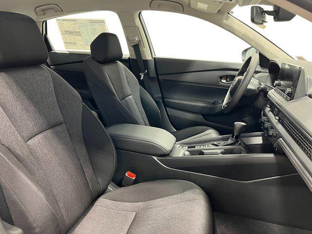 Photo of 2025 Meteorite Gray Metallic Honda Accord