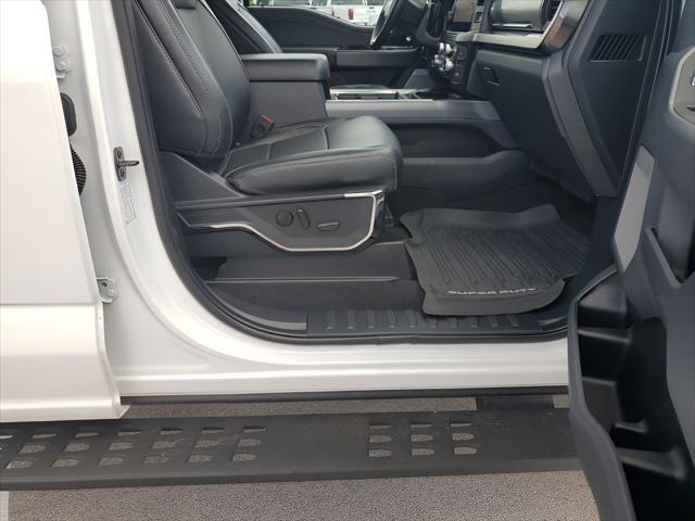 Photo of 2024 Star White Metallic Tri-Coat Ford F-250