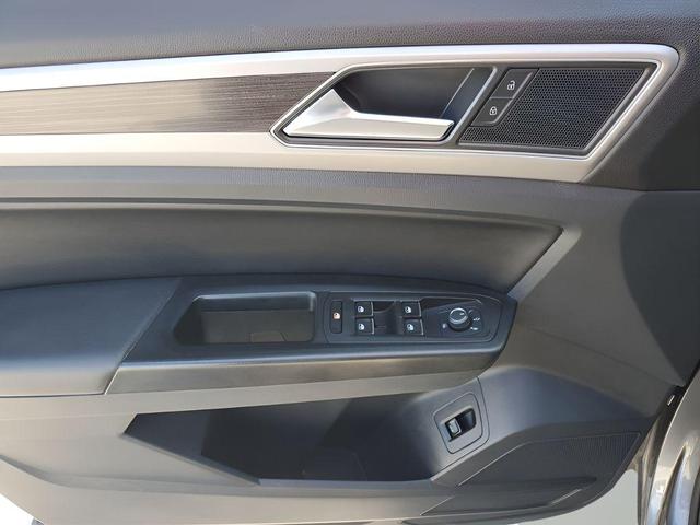 Photo of 2019 Grey Volkswagen Atlas