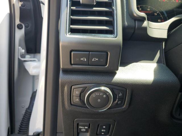 Photo of 2018 Oxford White Ford F-150