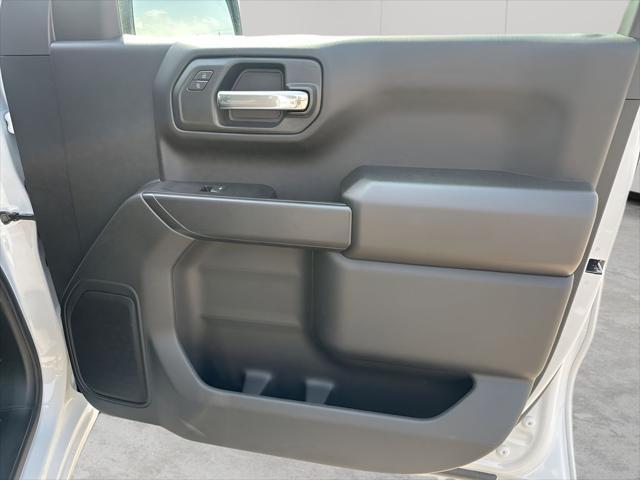 Photo of 2025 Summit White GMC Sierra 1500