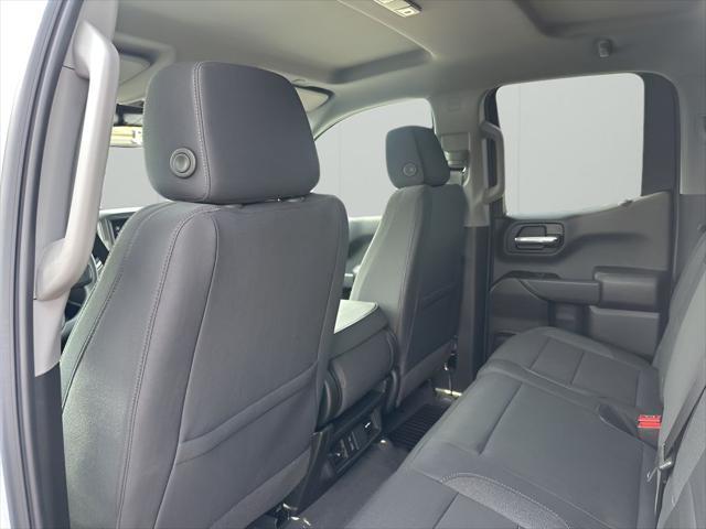 Photo of 2025 Summit White GMC Sierra 1500