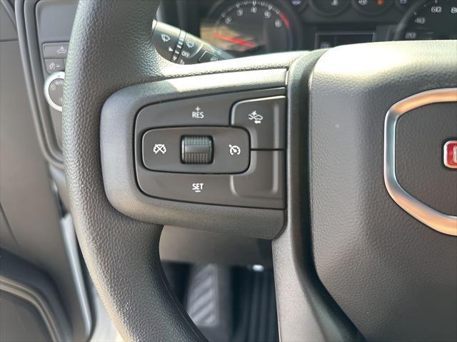 Photo of 2025 Summit White GMC Sierra 1500