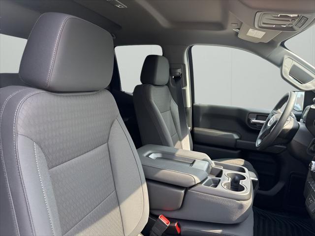 Photo of 2025 Summit White GMC Sierra 1500