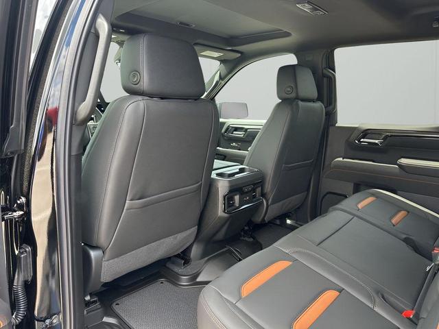 Photo of 2025 Onyx Black GMC Sierra 1500