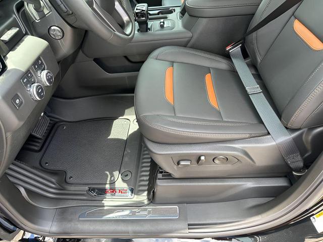 Photo of 2025 Onyx Black GMC Sierra 1500