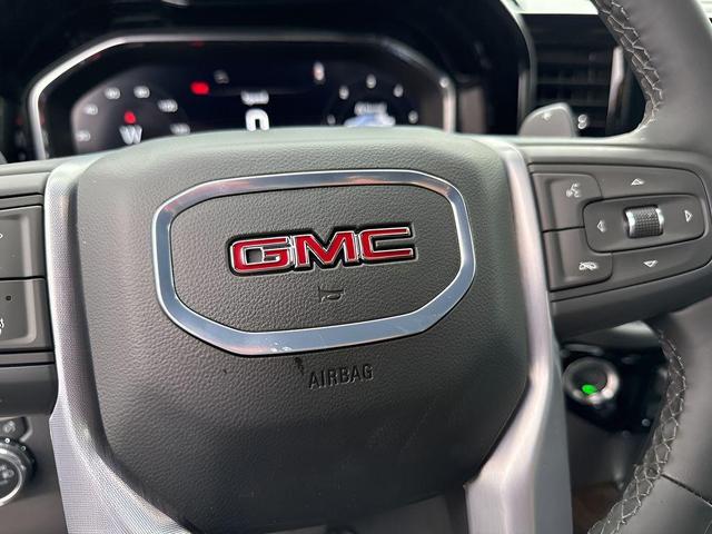 Photo of 2025 Onyx Black GMC Sierra 1500