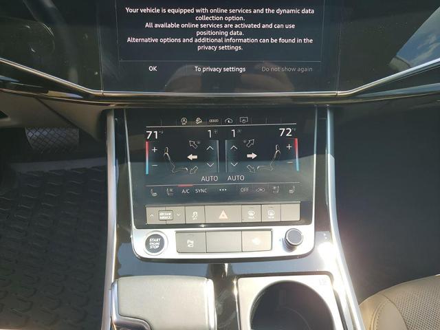 Photo of 2023 Carrara White Audi Q8