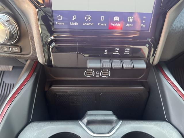 Photo of 2025 Hydro Blue Pearlcoat RAM 1500
