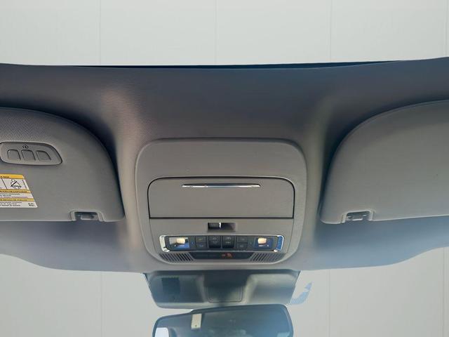 Photo of 2023 Gray Metallic Ford F-150