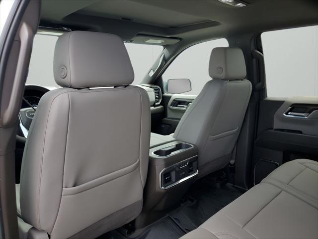 Photo of 2024 Summit White GMC Sierra 1500