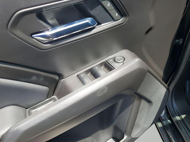 Photo of 2025 Onyx Black GMC Canyon