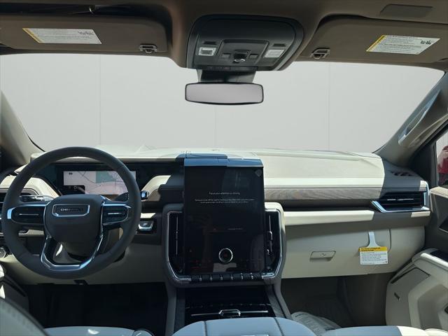 Photo of 2025 Volcanic Red GMC Yukon