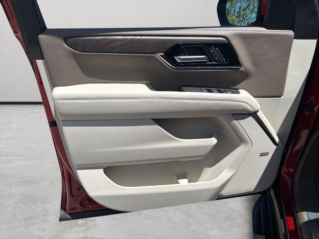 Photo of 2025 Volcanic Red GMC Yukon
