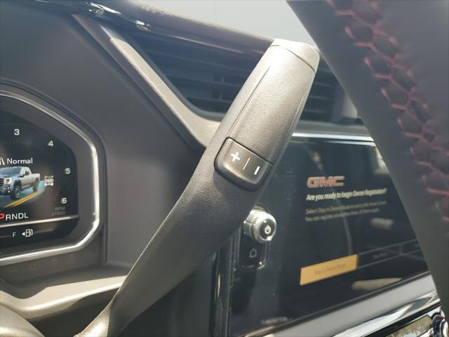Photo of 2025 Summit White GMC Sierra 2500