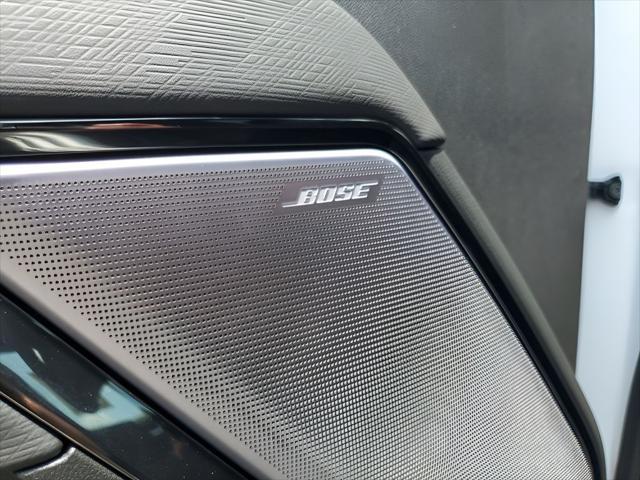 Photo of 2025 Summit White GMC Sierra 2500