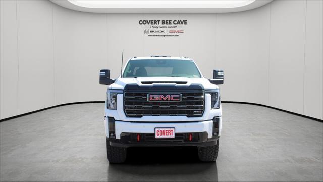 Photo of 2025 Summit White GMC Sierra 2500