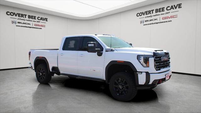 Photo of 2025 Summit White GMC Sierra 2500