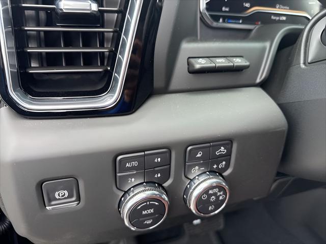Photo of 2025 Onyx Black GMC Sierra 2500