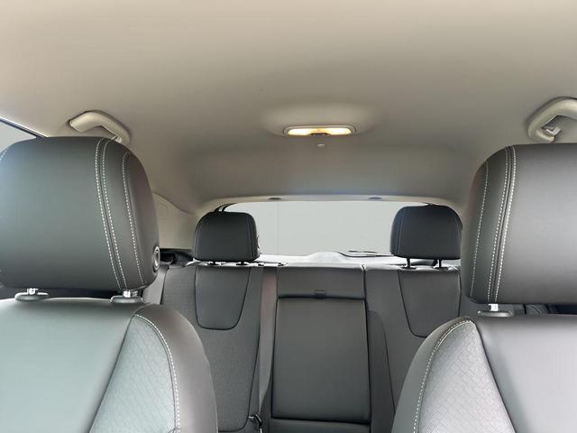 Photo of 2025 Summit White Buick Encore GX