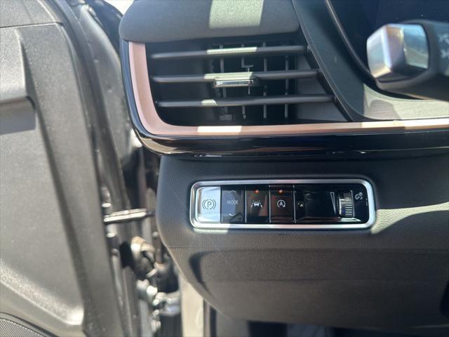 Photo of 2025 Moonstone Gray Metallic Buick Envision