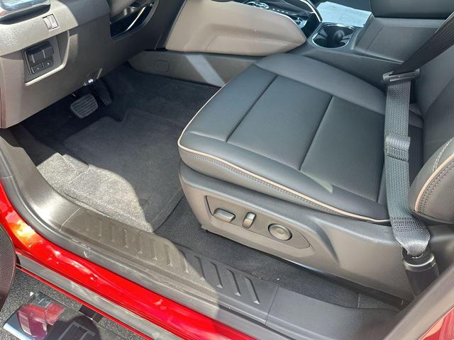 Photo of 2025 Volcanic Red GMC Canyon