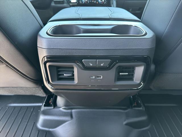Photo of 2025 Onyx Black GMC Sierra 1500