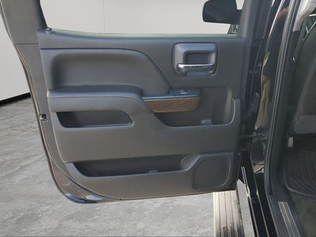Photo of 2017 Onyx Black GMC Sierra 1500