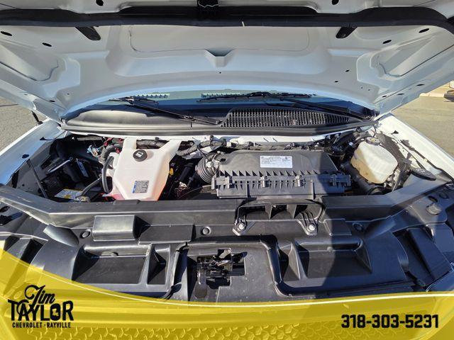 Photo of 2025 Summit White Chevrolet Express 2500