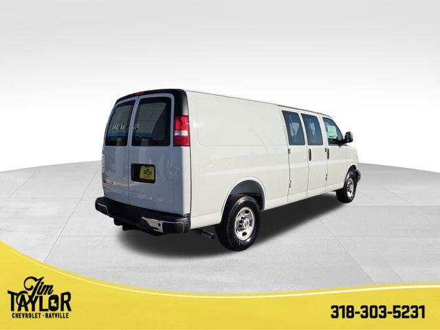 Photo of 2025 Summit White Chevrolet Express 2500