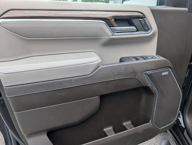 Photo of 2024 Black Chevrolet Silverado 1500