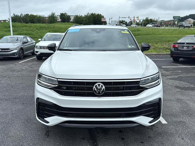 Photo of 2024 Opal White Pearl Effect Volkswagen Tiguan