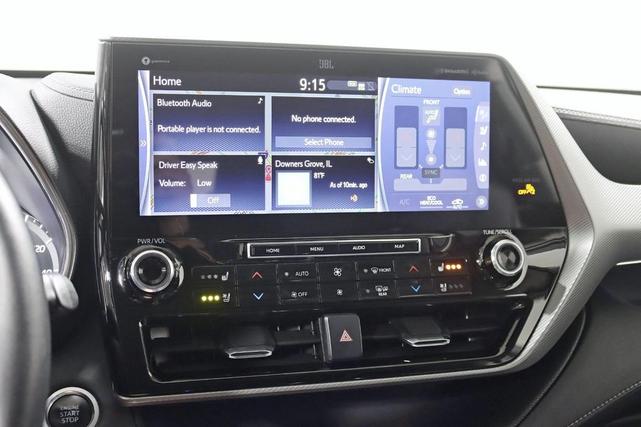 Photo of 2020 Midnight Black Metallic Toyota Highlander