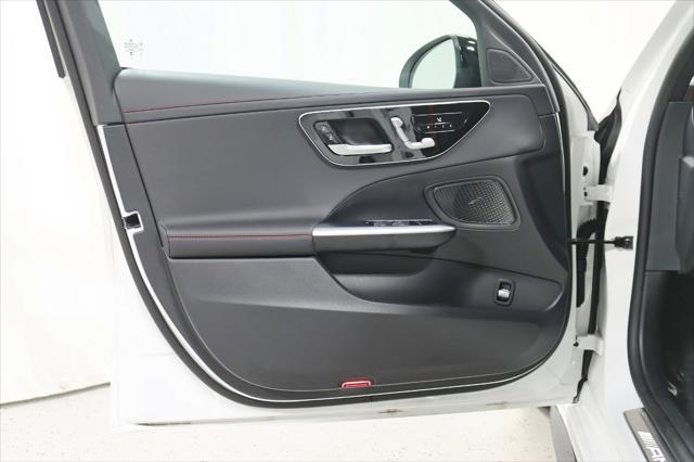 Photo of 2023 Polar White Mercedes-Benz AMG C 43