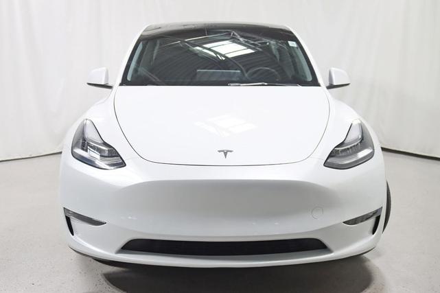 Photo of 2021 Pearl White Multi-Coat Tesla Model Y